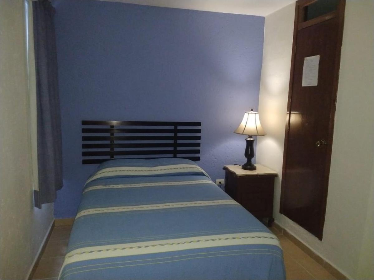 Hotel Pension San Juan Playa del Carmen Esterno foto